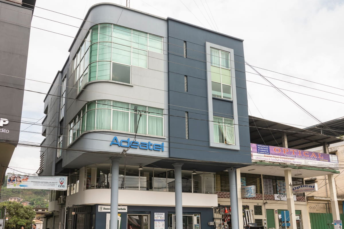 foto oficinas adeatel troncal
